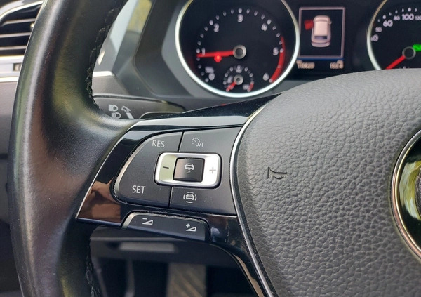 Volkswagen Tiguan Allspace cena 129900 przebieg: 110650, rok produkcji 2019 z Ogrodzieniec małe 631